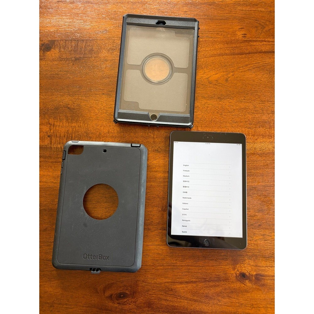 Ipad mini & otter box set